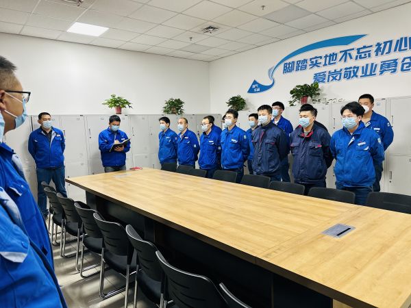 1678927192779691.jpeg 3月15日制气车间召开节水步伐落实早班会.jpg